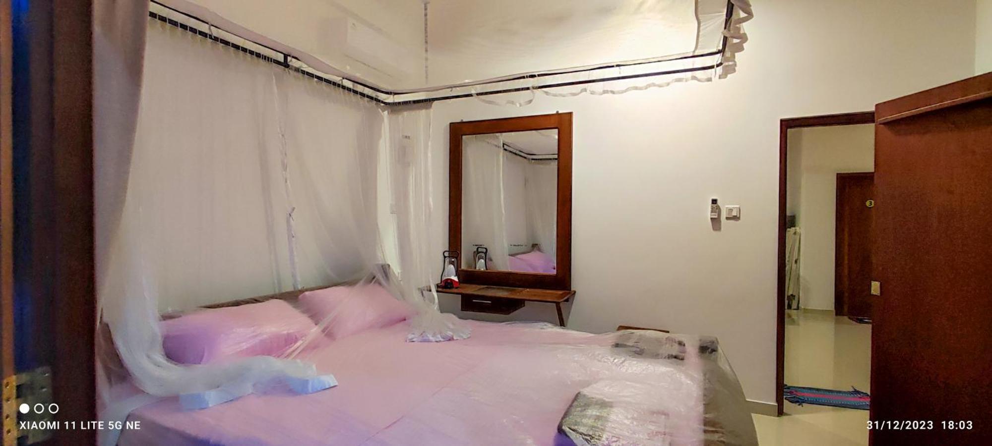 Villa Tanzanite Hikkaduwa Bagian luar foto