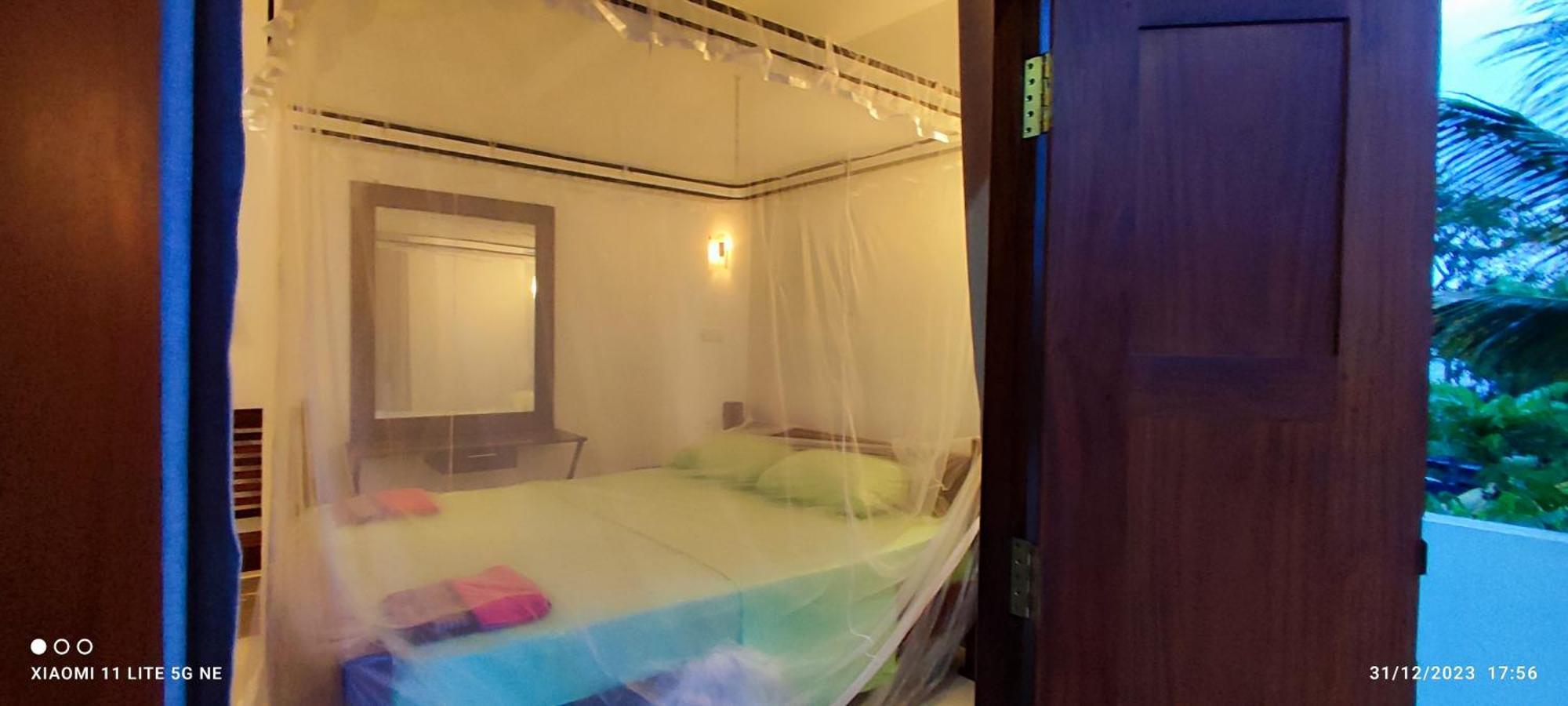 Villa Tanzanite Hikkaduwa Bagian luar foto