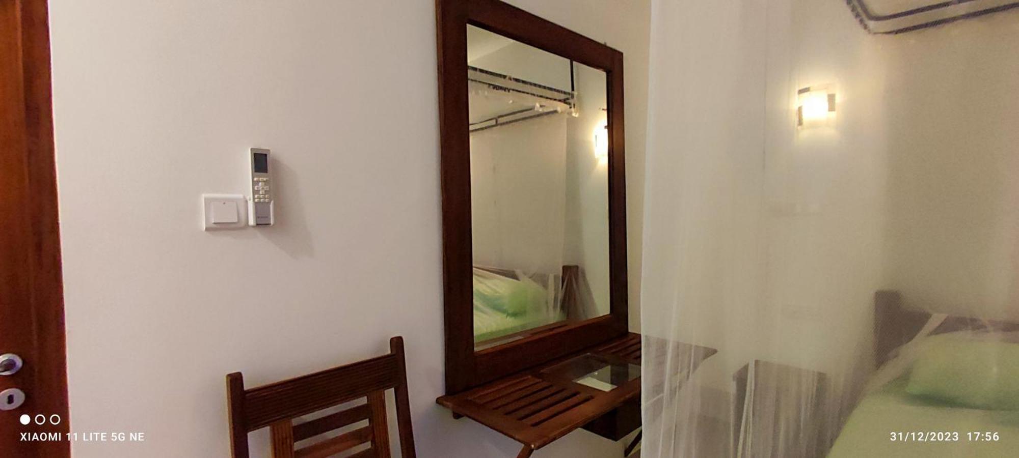 Villa Tanzanite Hikkaduwa Bagian luar foto