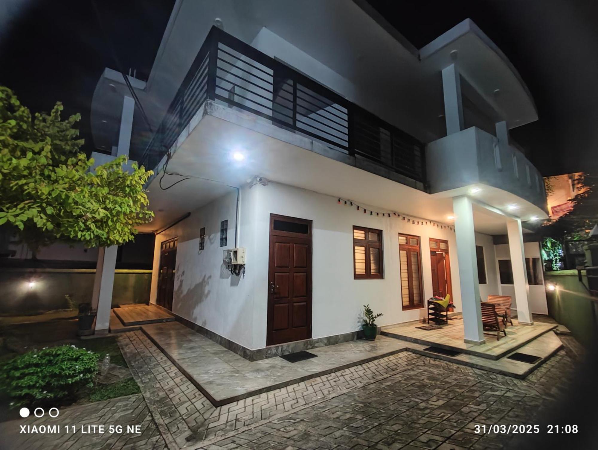 Villa Tanzanite Hikkaduwa Bagian luar foto